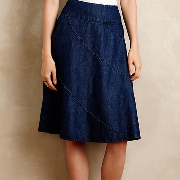 Anthropologie Dresses & Skirts - Anthropologie Maeve Denum Skirt size 4 circle